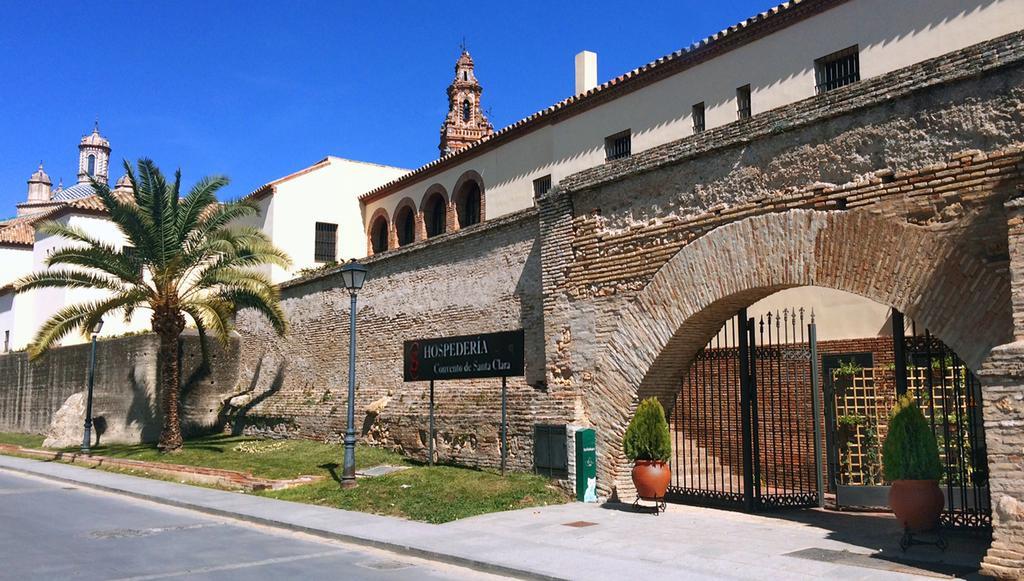 Отель Hospederia Convento De Santa Clara Пальма дел Рио Экстерьер фото
